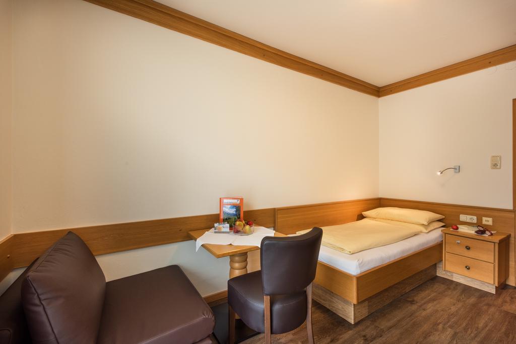 Hotel Alpenhof - New Sauna Area Bad Hofgastein Phòng bức ảnh